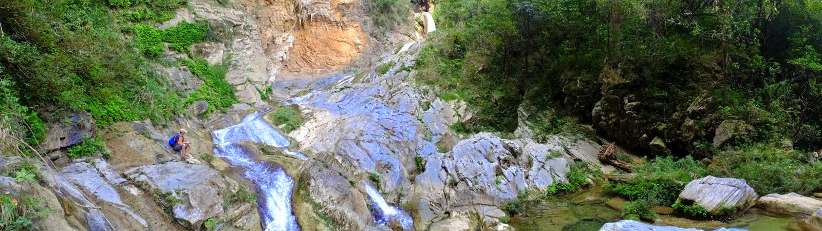 Salto del Caburní – Baden im Wasserfall